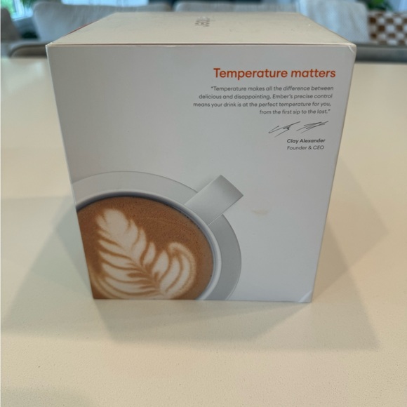Ember Smart Mug Temperature Control Mug 2 - 10oz White - New in Box - Picture 2 of 7